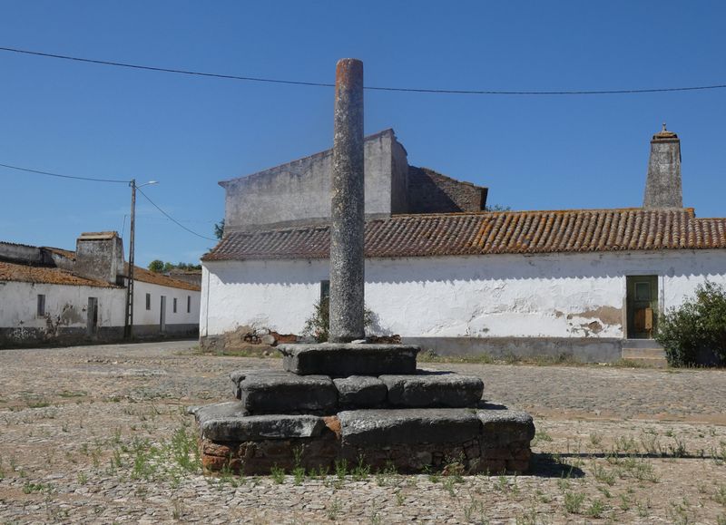 Pelourinho de Água de Peixes