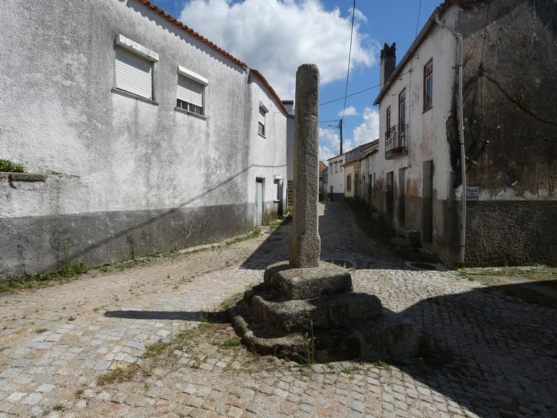 Pelourinho de Coito de Midões