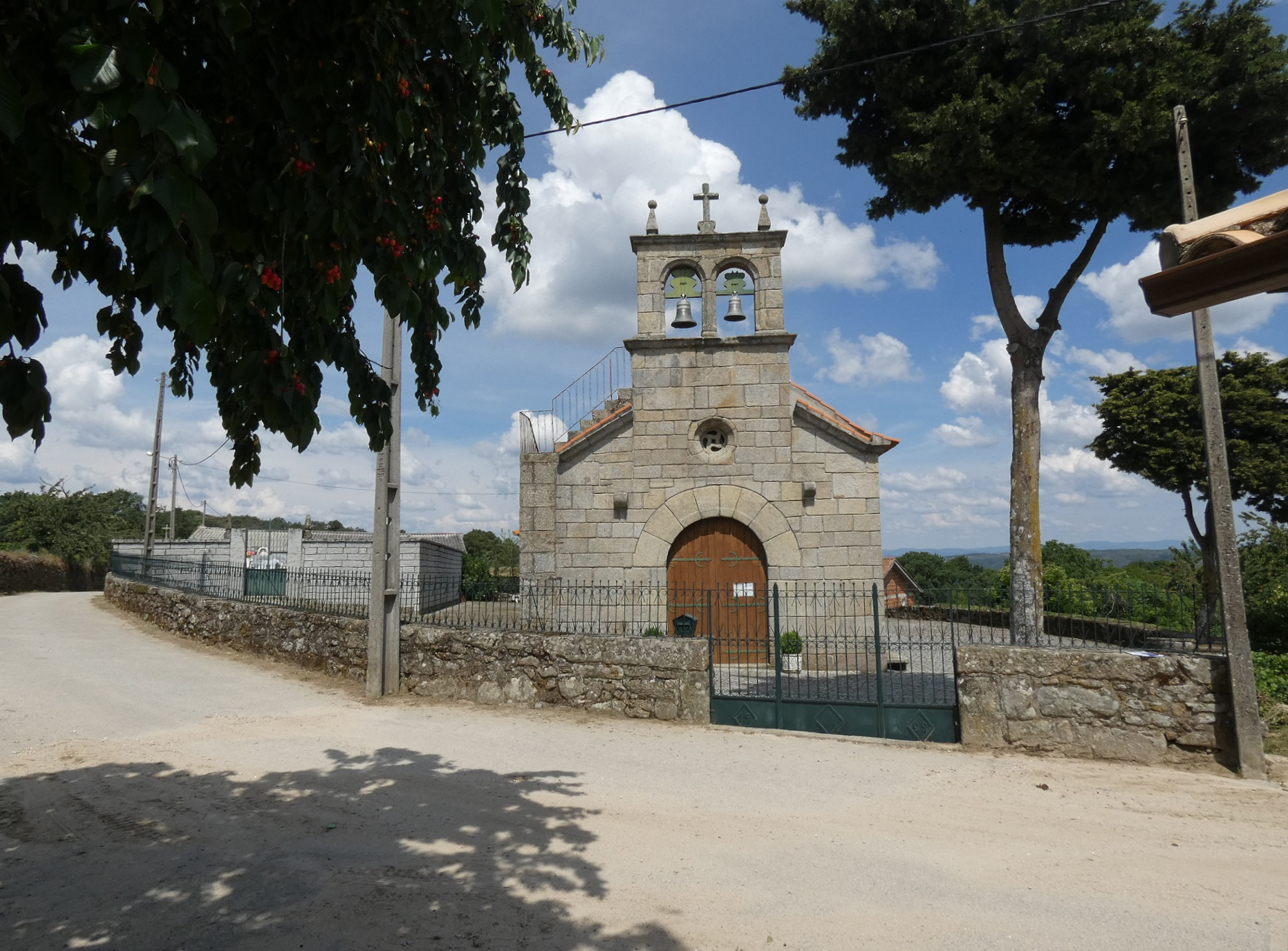 Igreja Matriz de Oucidres