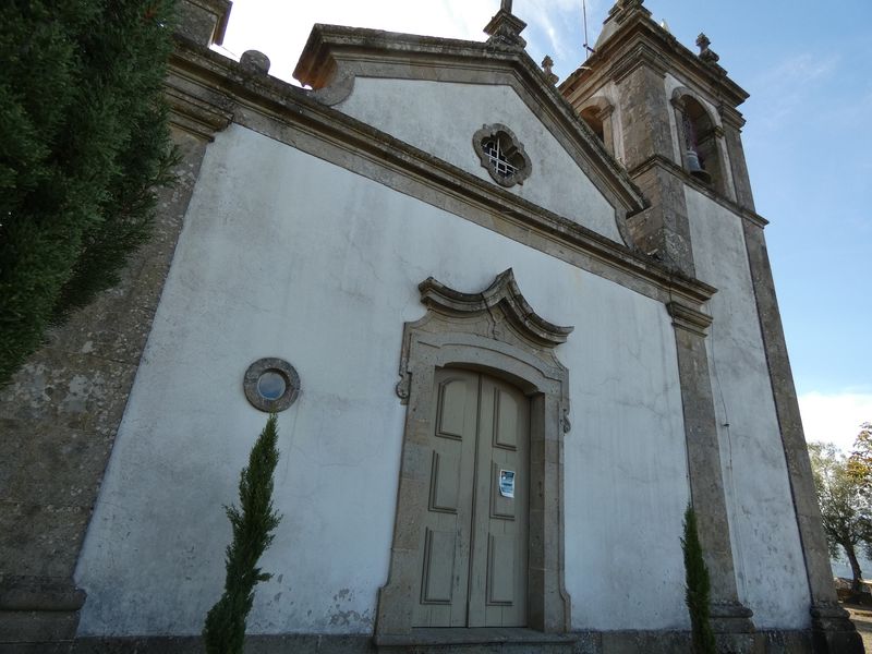 Igreja de São Salvador de Serrazes