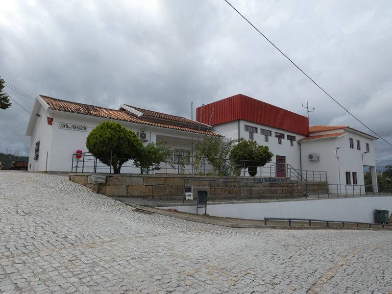 Junta da União de Freguesias de Cambra e Carvalhal de Vermilhas