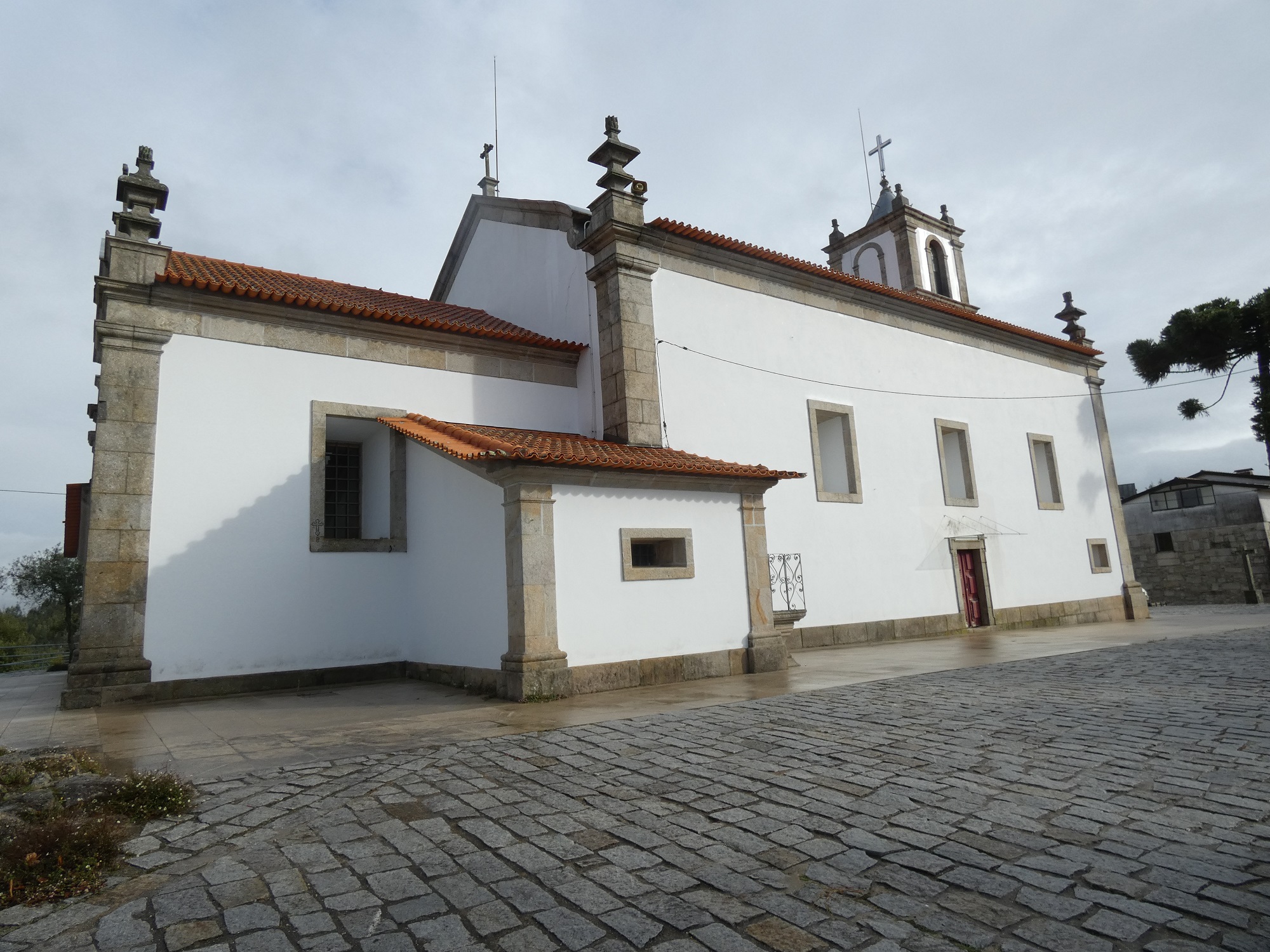 Igreja Paroquial de Campia