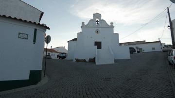 Igreja Paroquial de São Bartolomeu do Outeiro - 