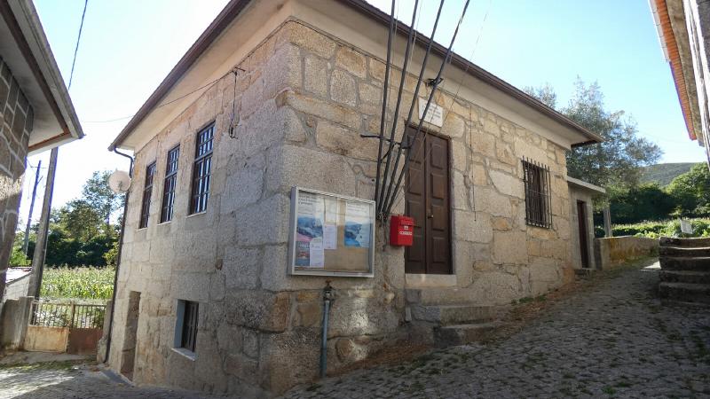 Junta da União de Freguesias de São Martinho das Moitas e Covas do Rio